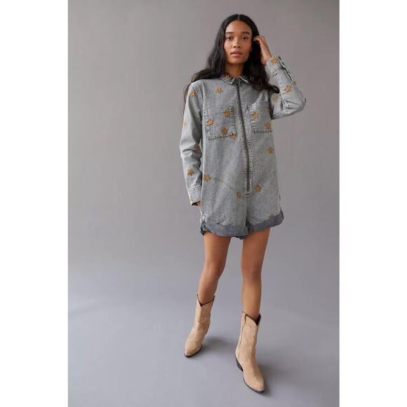 One Teaspoon Pants - Embroidered star romper